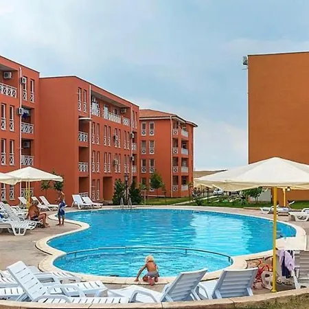 Sunny Day 6 * ساني بيتش
